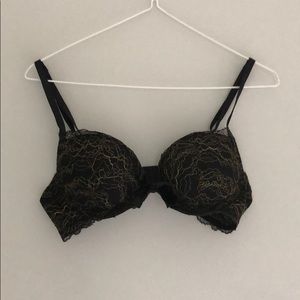 Limited edition aerie 34B black and gold bra